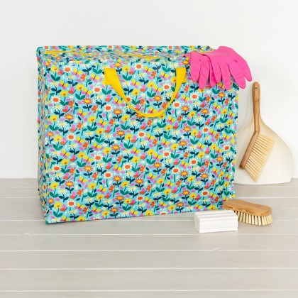 29228-butterfly-garden-jumbo-storage-bag_lifestyle-420x420